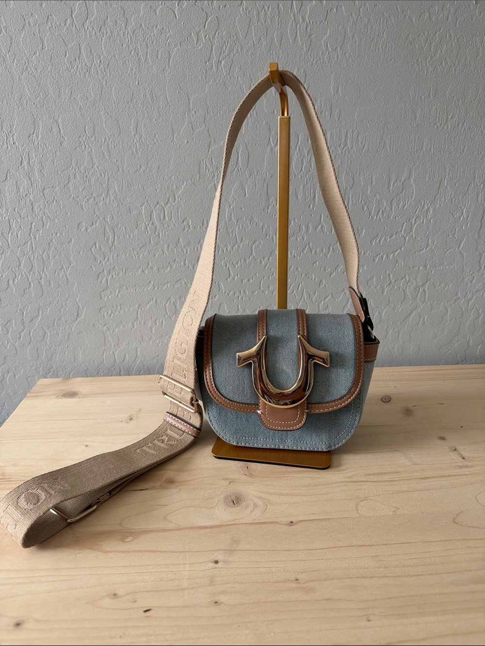True Religion Denim Blue and Tan Crossbody NWOT - Picture 2 of 7